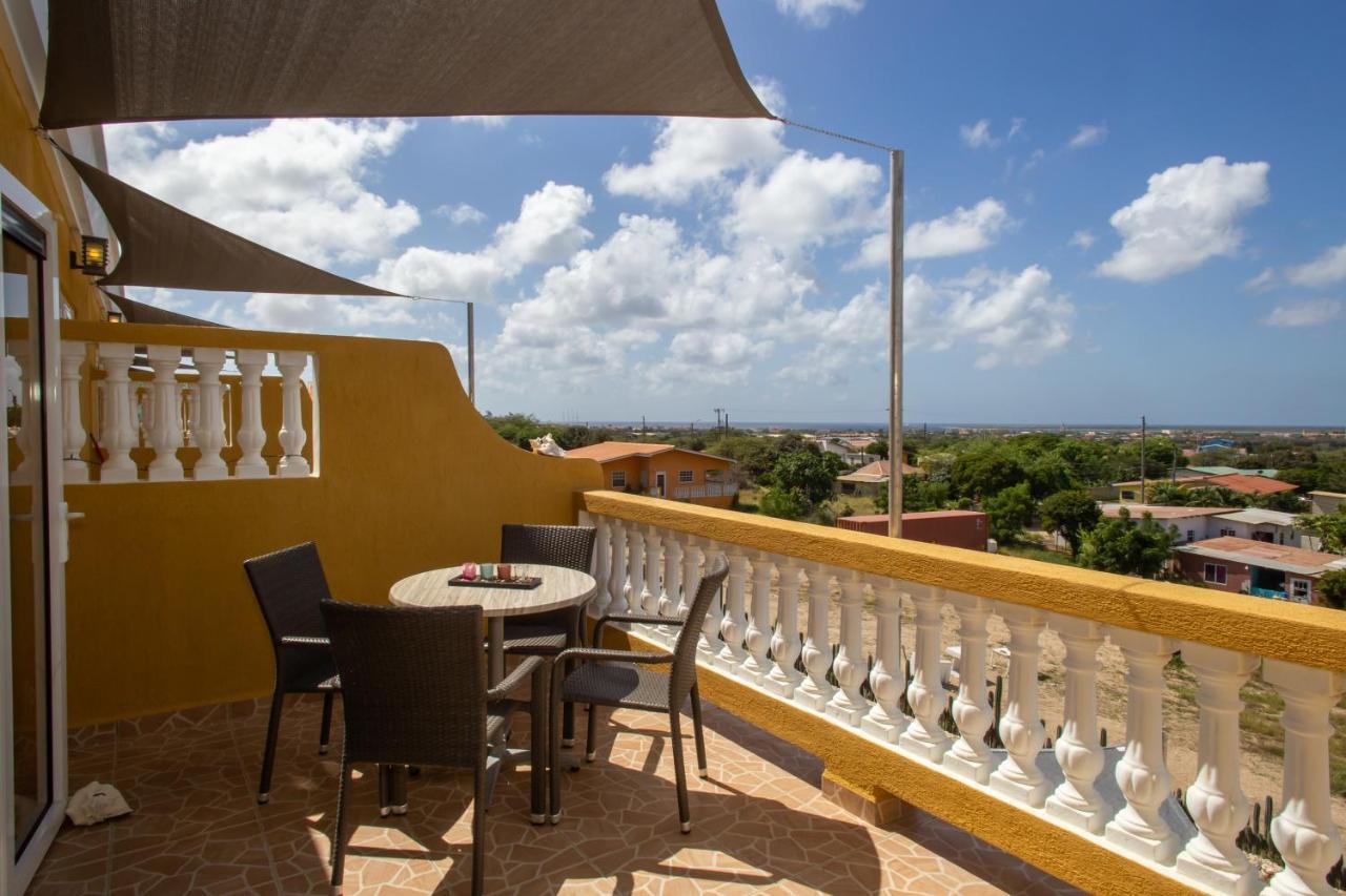 Hillside Resort Bonaire Кралендейк Экстерьер фото